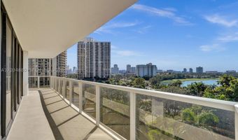 20281 E Country Club Dr 615, Aventura, FL 33180