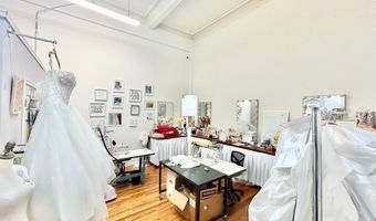 341 N CHARLES St, Baltimore, MD 21201
