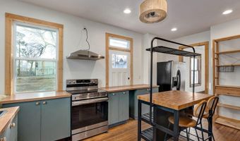 411 E Walker St, Ash Grove, MO 65604