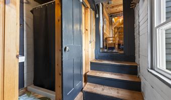 141 Centre St, Bath, ME 04530