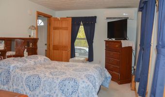 87 Middle Rd, Augusta, ME 04330