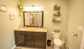 172 Tannery Loop, Amherst, ME 04605