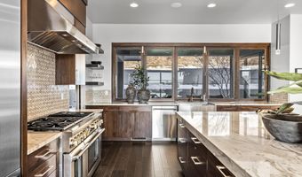 510 W Paso Fino Dr, Boise, ID 83702