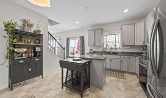 5316 Karst Cir, Ashville, OH 43103