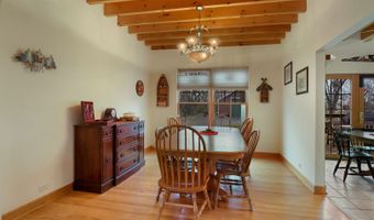 2837 Jackson Dr, Arlington Heights, IL 60004