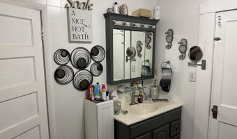 1785 Benton Station Rd, Benton, TN 37307