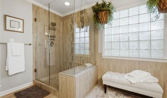 965 Knoll Crest Ct, Alpharetta, GA 30004