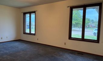 1714 Windsor Cv, Alva, OK 73717