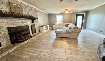 102 Club House Dr, Bald Knob, AR 72010