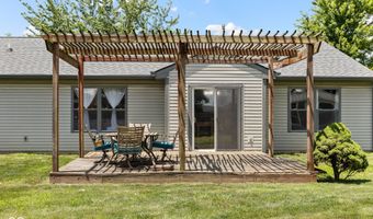 6102 Boulder Dr, Anderson, IN 46013