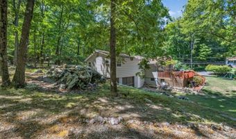 44 Appleseed Rd, Alloway, NJ 07461