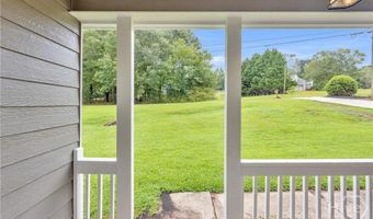 362 Scenic Ln, Auburn, GA 30011