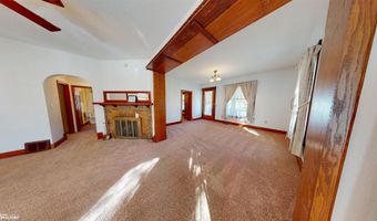 134 E Main St, Agency, IA 52530