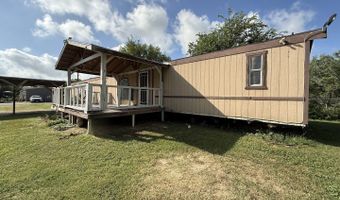 723 Kayroe Rd, Adkins, TX 78101