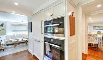 41 Third St, Newport, RI 02840