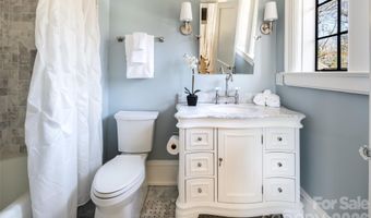 72 Windsor Rd, Asheville, NC 28804