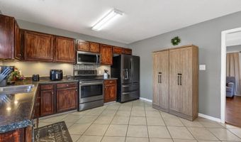 531 Plantation Creek Dr, Boiling Springs, SC 29316