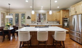 2486 NW Marken St, Bend, OR 97703