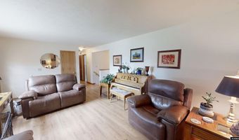407 Indian Paintbrush St, Casper, WY 82604