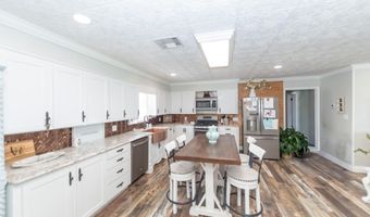1597 Fernest Rd, Basile, LA 70515