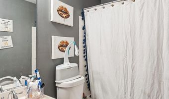 822 FARAWAY Ct, Bowie, MD 20721