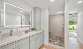 1247 Kahili St, Kailua, HI 96734