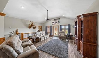 33415 S State Rt T Hwy, Archie, MO 64725