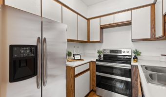 494 W PAR St 4, Orlando, FL 32804