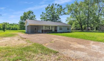 321 Panola Ave, Batesville, MS 38606