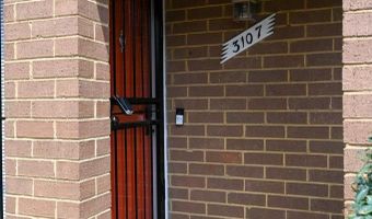 3107 BERRY Rd NE 11, Washington, DC 20018