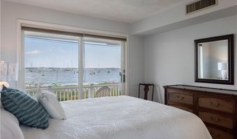 73 Conanicus Ave 4, Jamestown, RI 02835