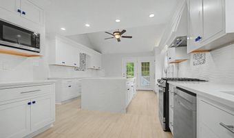 2501 EASTERN POINT Ct, Annapolis, MD 21401