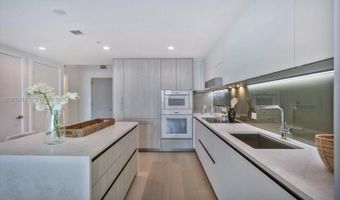 9201 E Bay Harbor Dr 503, Bal Harbour, FL 33154