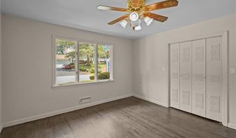 2 Julia Dr, North Providence, RI 02911