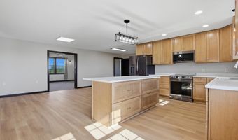12869 387th Ave, Aberdeen, SD 57401