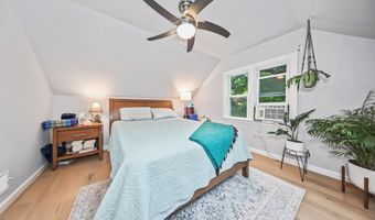 124 Blackberry Hill Rd, Beacon Falls, CT 06403