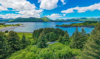 5741 Cliff Point Rd, Kodiak, AK 99615