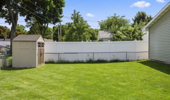 902 E FREMONT St, Appleton, WI 54915
