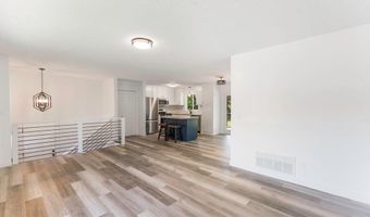 1006 Grant St, Anoka, MN 55303