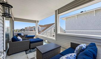 10 11TH St, Beach Haven, NJ 08008