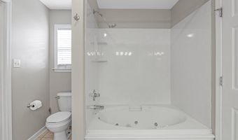 725 Cotton Branch Dr, Boiling Springs, SC 29316