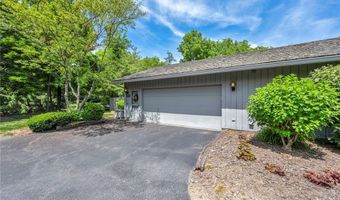 410-29 Willow Cir, Aurora, OH 44202