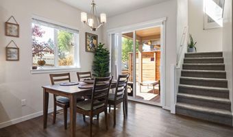 968 NE Paula Dr, Bend, OR 97701