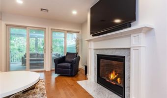 11 Hampton Rd 22, Coventry, RI 02816