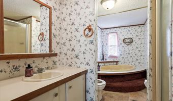 76 Scuppernong Rd, Barnwell, SC 29812