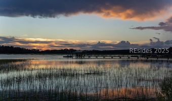 415 Joshua Ct, Beaufort, SC 29902