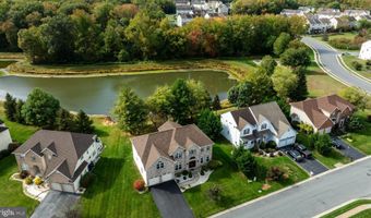 6 DUNLEARY Dr, Bear, DE 19701