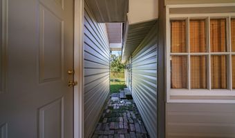 213 S 1st St, Augusta, AR 72006