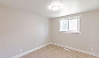 1116 Lovejoy St, Idaho Falls, ID 83401