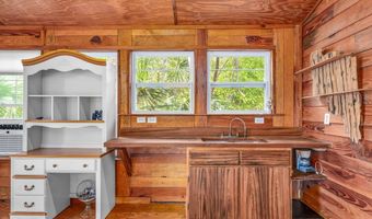 162 Pogy Rd, Apalachicola, FL 32320